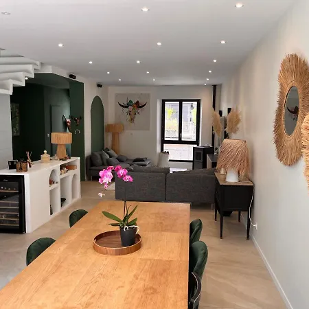 Casa de Férias Maison De - & Montagnes