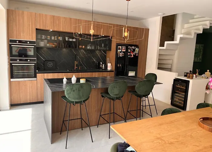 Maison De - & Montagnes Aix-les-Bains